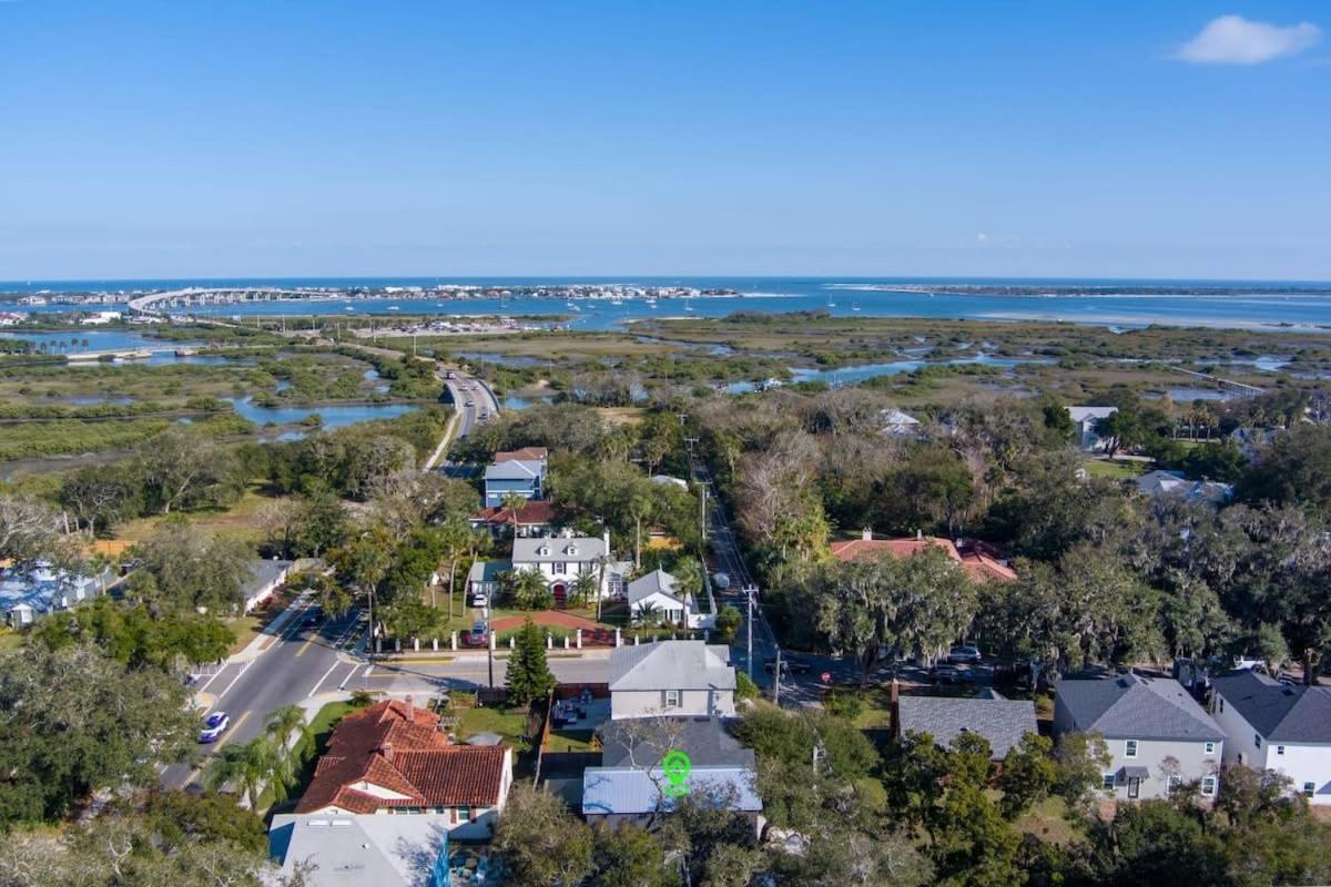 Downtown St Aug Home By Fountain Of Youth Pool Spa By Beach Add Golf Cart Сейнт-Огастін Екстер'єр фото